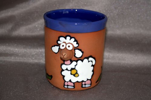 Keramik-Becher mit Henkel, Motiv Schaf